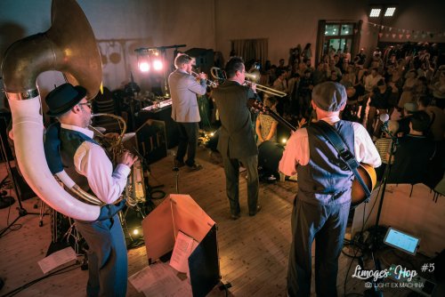 Limoges'Hop #5

Partage libre à des fins non promotionnelles ou commerciales, en créditant l'auteur (@lightexmachina).

© Alexandre - LIGHT EX MACHINA 2023, tous droits réservés.